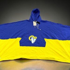 Officially Licensed NFL Men’s Fleece Poncho by Tony Gonzalez Los Angeles Rams XL